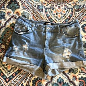 Wax Jeans Los Angeles Rolled Cuff Shorts - Size L